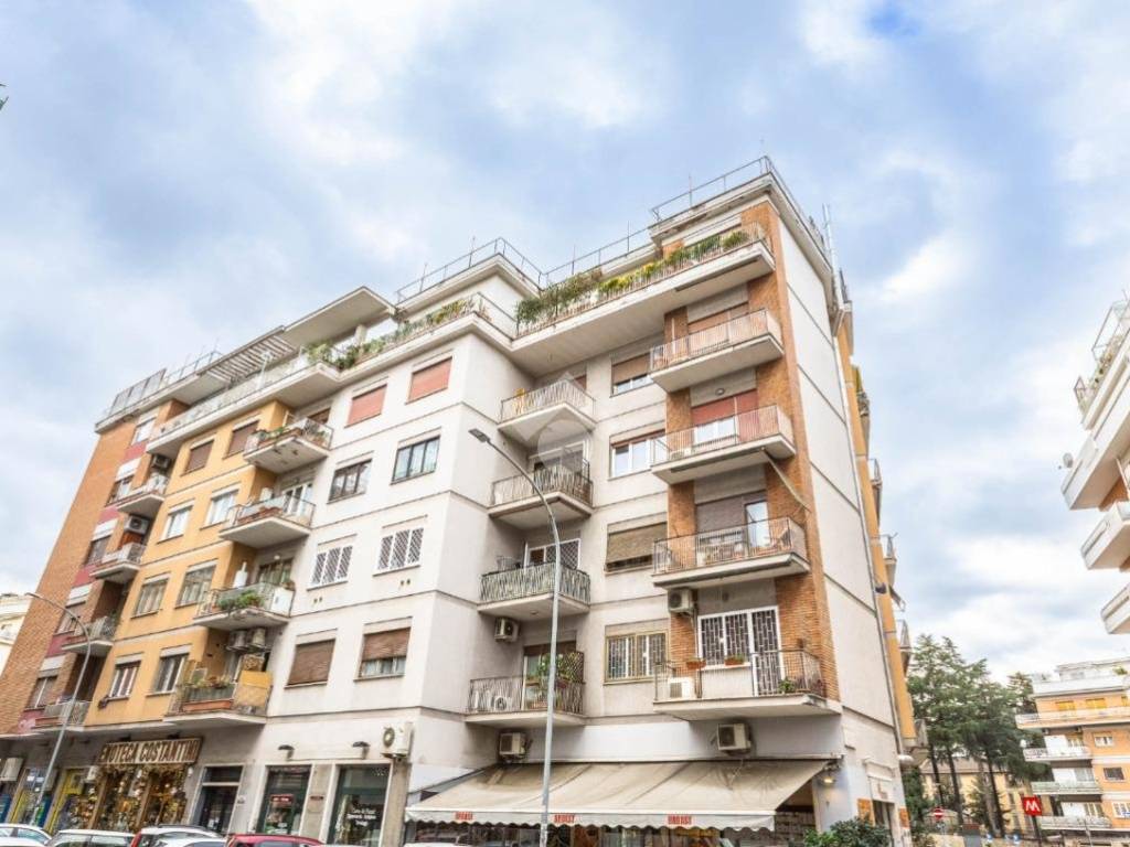 appartamento in vendita a Roma in zona Aurelio