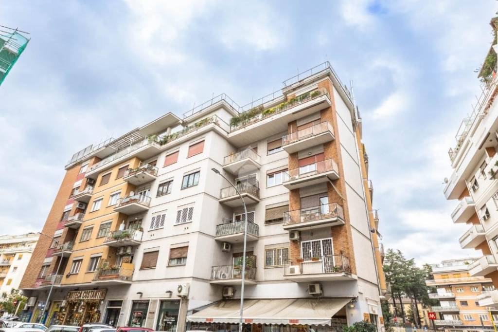 appartamento in vendita a Roma in zona Aurelio