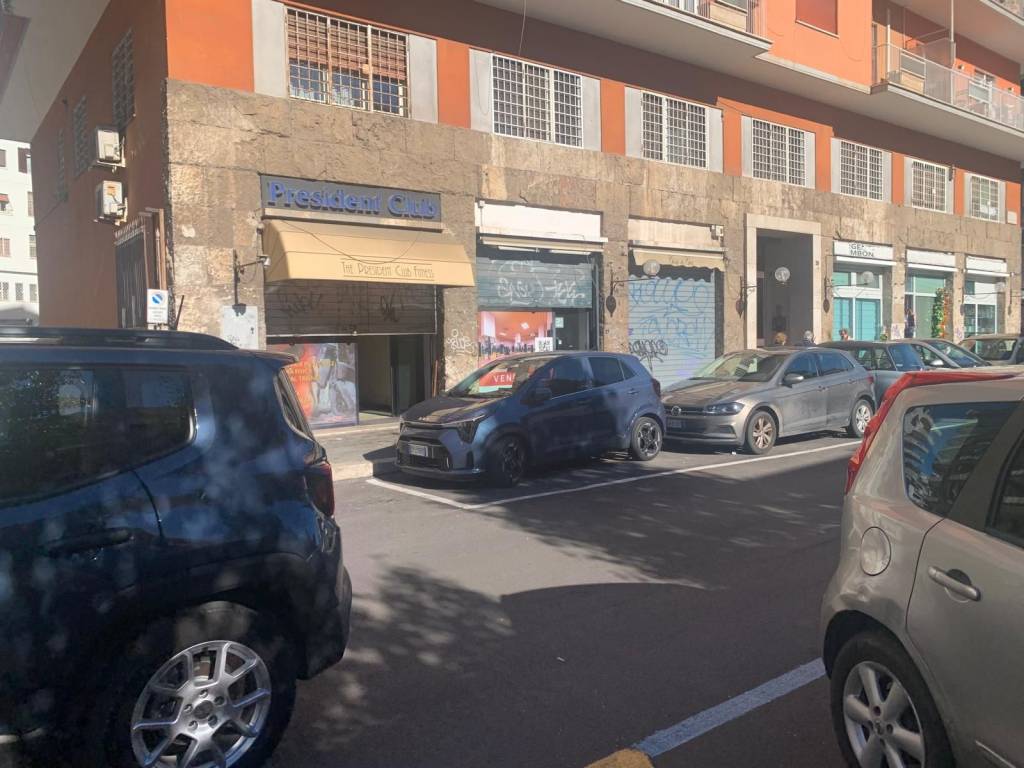 negozio in vendita a Roma in zona Trieste