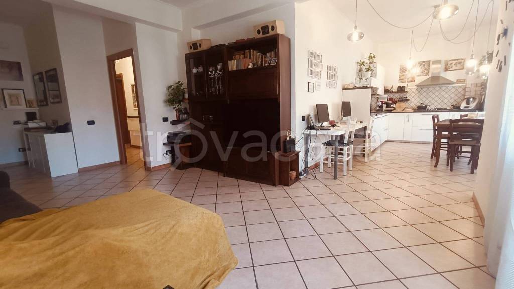 appartamento in vendita a Roma in zona Ostia