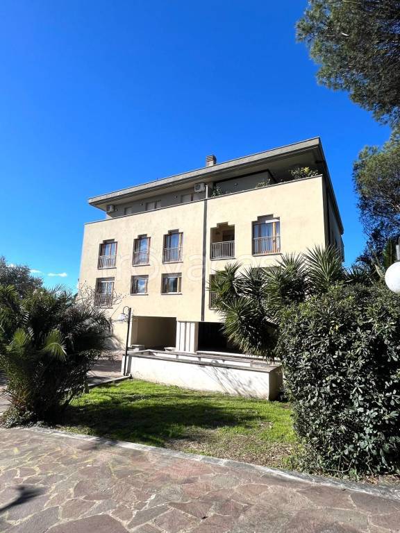 appartamento in vendita a Roma in zona Prima Porta