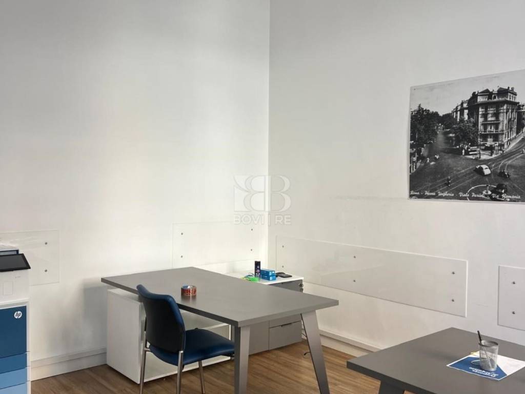 negozio in vendita a Roma in zona Trieste