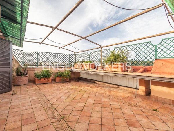 appartamento in vendita a Roma in zona Nomentano