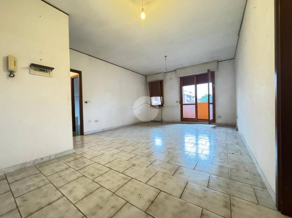 appartamento in vendita a Roma in zona Ardeatino