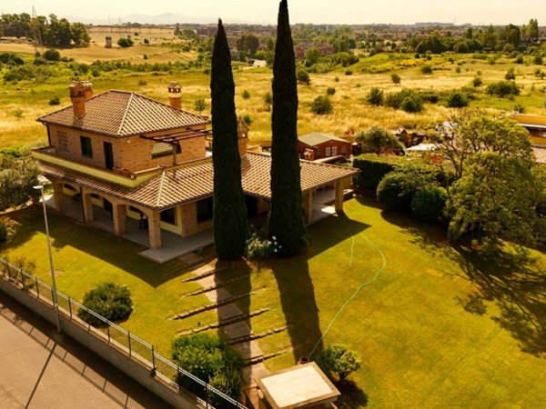 casa indipendente in vendita a Roma in zona Dragona/Bagnoletto