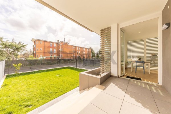 appartamento in vendita a Roma in zona Infernetto