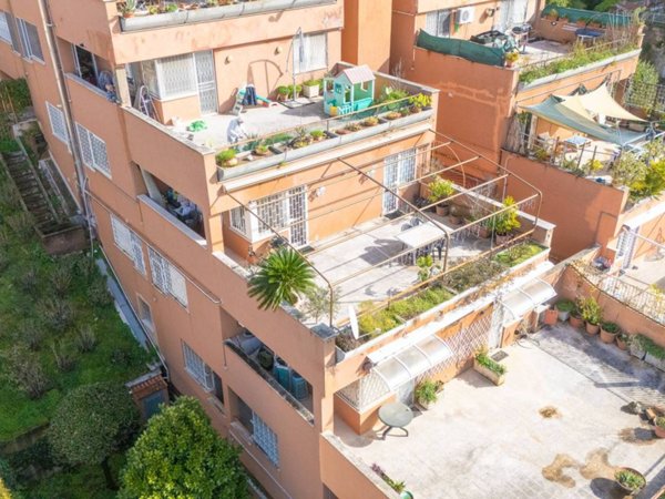 appartamento in vendita a Roma in zona Mezzocammino