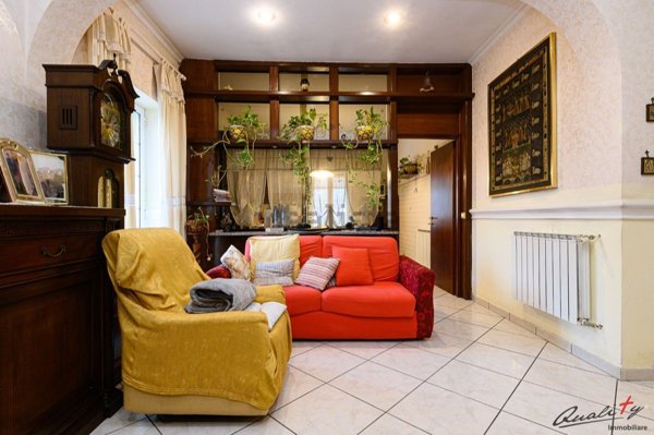 appartamento in vendita a Roma in zona Giardini di Corcolle