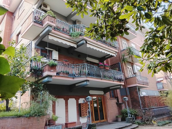 appartamento in vendita a Roma in zona Monte Sacro/Talenti