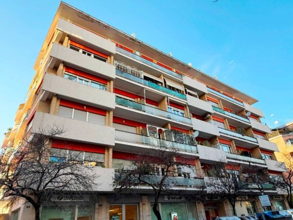 appartamento in vendita a Roma in zona Gianicolense