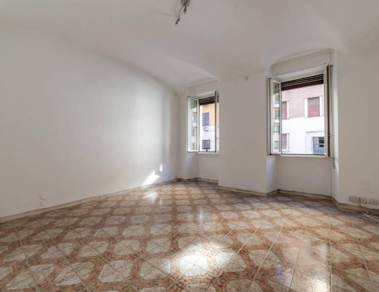 appartamento in vendita a Roma in zona Appio Latino