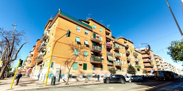 appartamento in vendita a Roma in zona Ostia