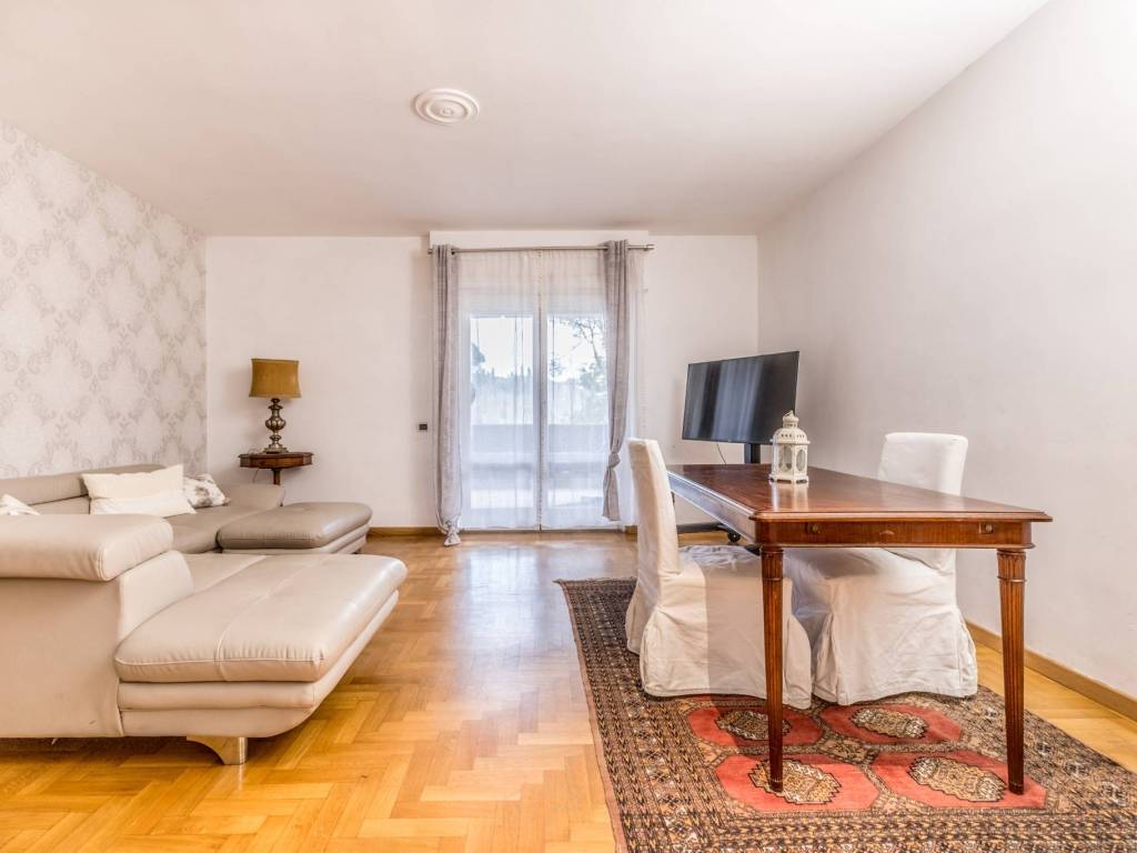 appartamento in vendita a Roma in zona Labaro