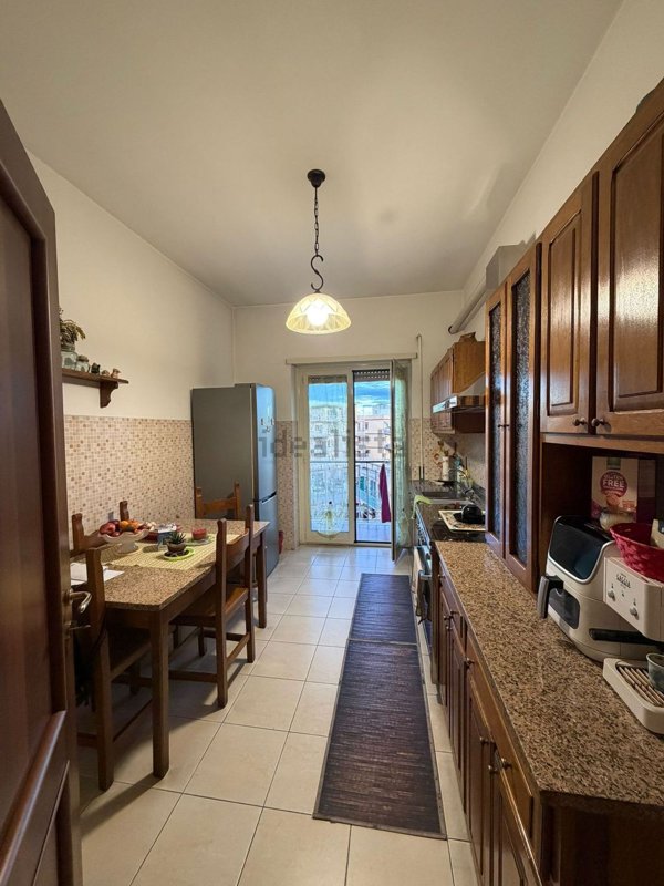 appartamento in vendita a Roma in zona Torre Angela