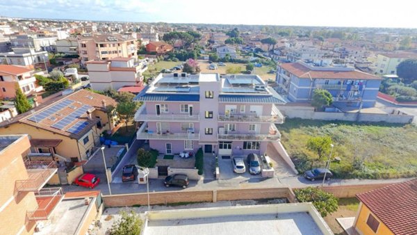 appartamento in vendita a Roma in zona Dragona/Bagnoletto