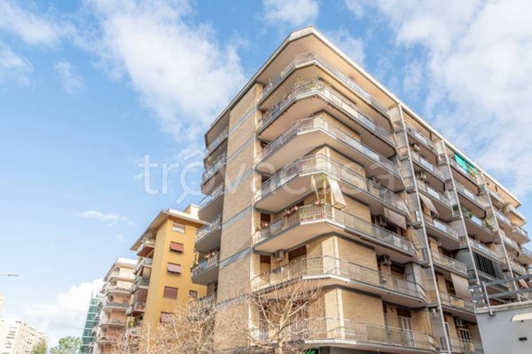 appartamento in vendita a Roma in zona Cinecittà