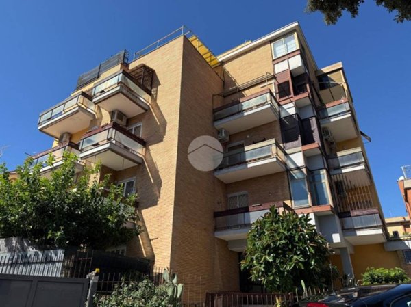 appartamento in vendita a Roma in zona La Pisana