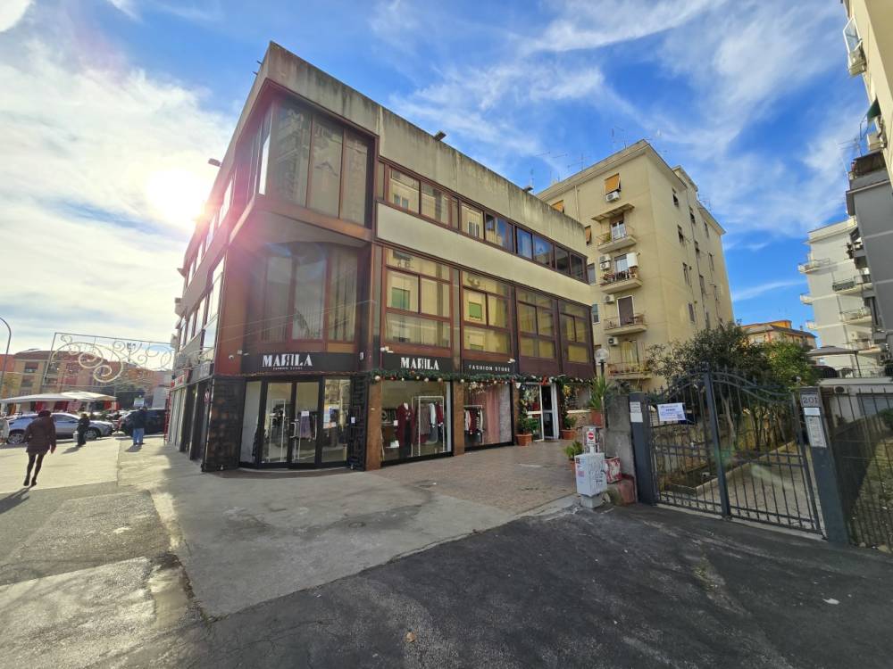 ufficio in vendita a Roma in zona Prenestino-Centocelle