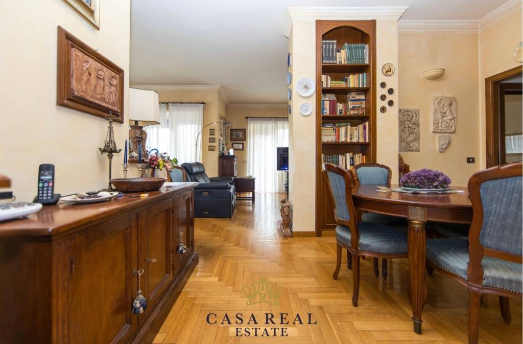 appartamento in vendita a Roma in zona Ostia