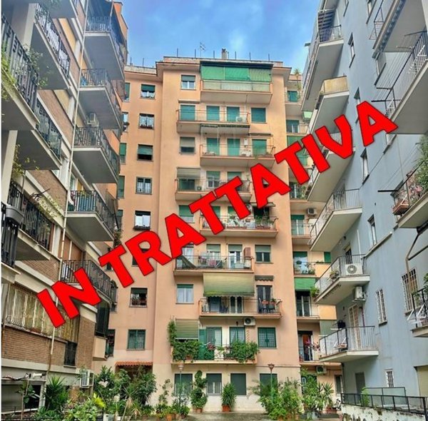 appartamento in vendita a Roma in zona Appio Latino