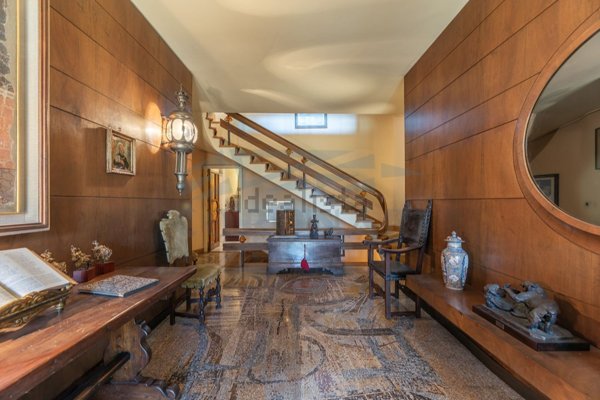 casa indipendente in vendita a Roma in zona EUR