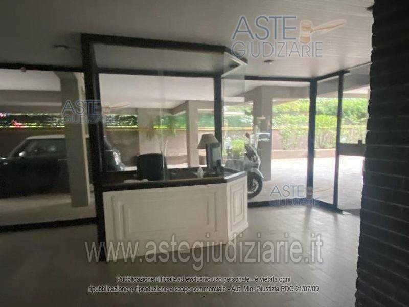 appartamento in vendita a Roma in zona Tor di Quinto