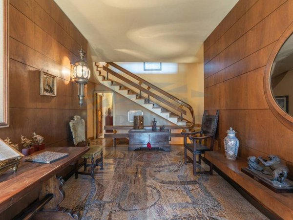 casa indipendente in vendita a Roma in zona EUR