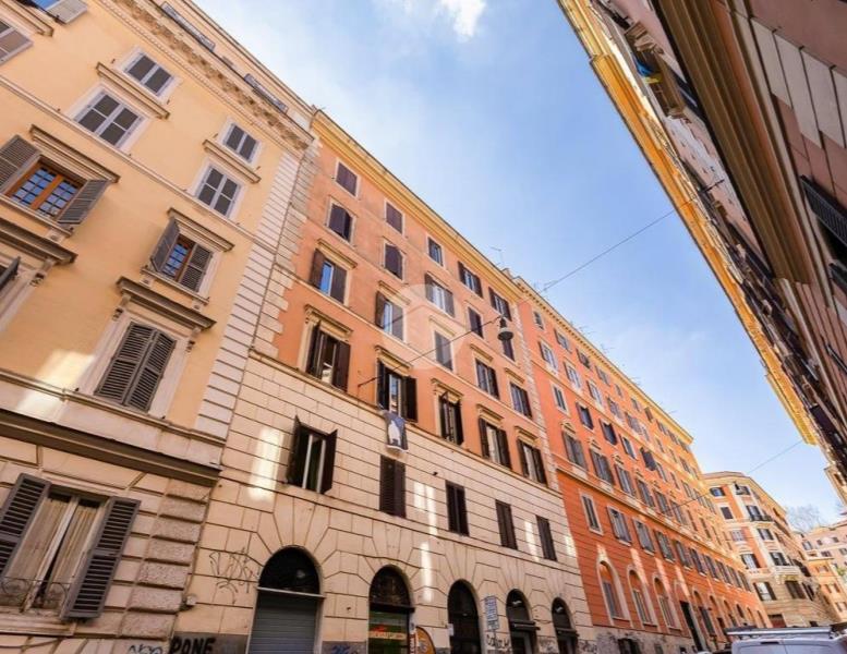 appartamento in vendita a Roma in zona Trastevere