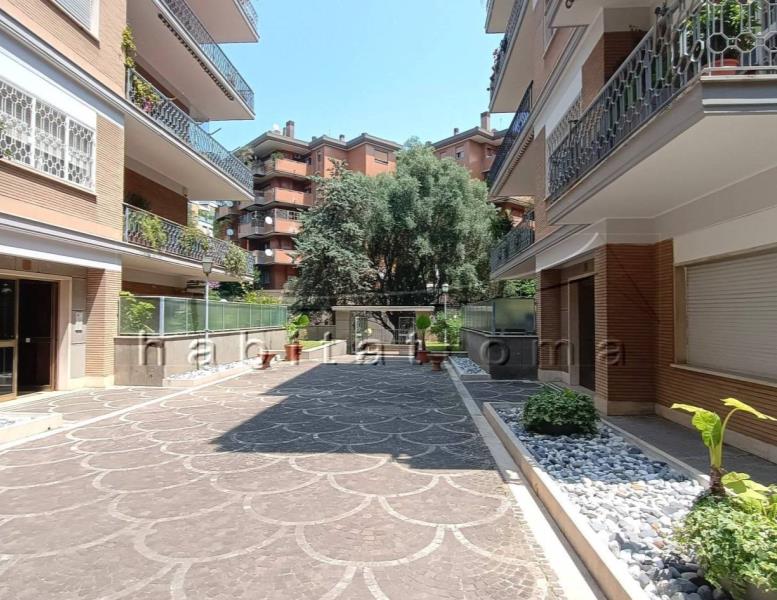 appartamento in vendita a Roma in zona Trionfale