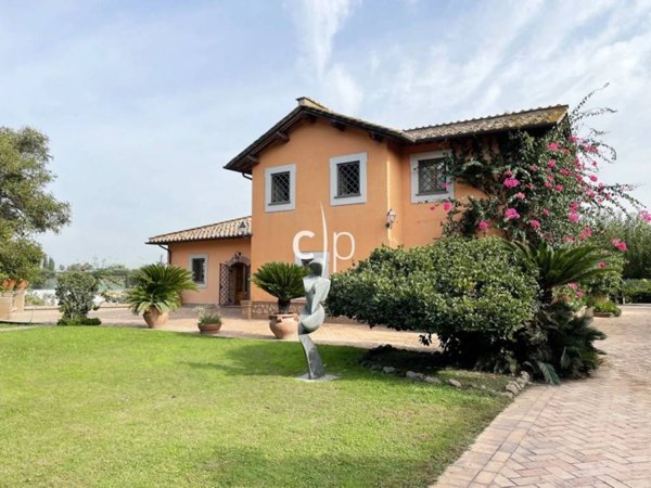 casa indipendente in vendita a Roma in zona Gianicolense
