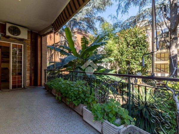 appartamento in vendita a Roma in zona Gianicolense