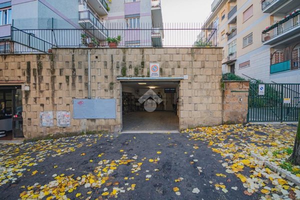 casa indipendente in vendita a Roma in zona Vigna Murata