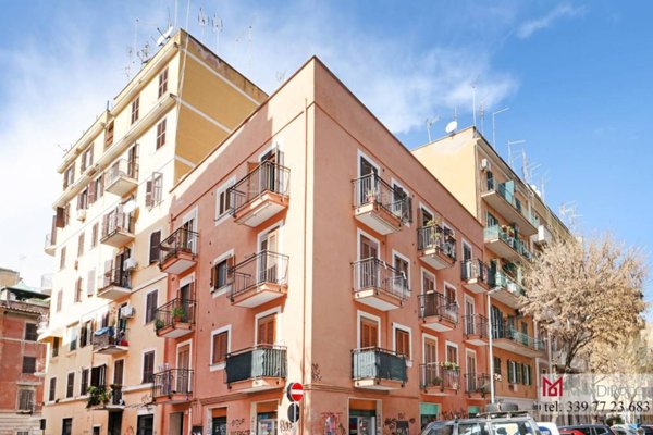 appartamento in vendita a Roma in zona Prenestino-Labicano