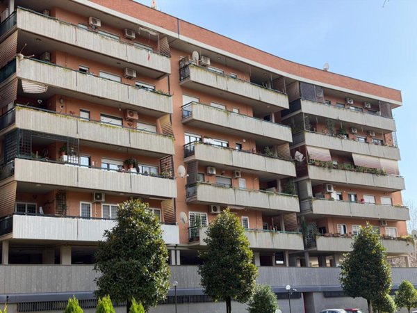 appartamento in vendita a Roma in zona Labaro