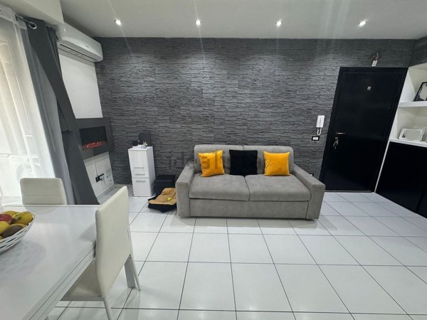 appartamento in vendita a Roma in zona Acilia