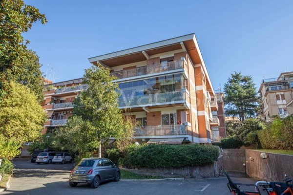 appartamento in vendita a Roma in zona Aurelio