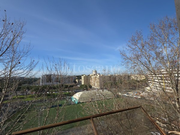 appartamento in vendita a Roma in zona Ostiense