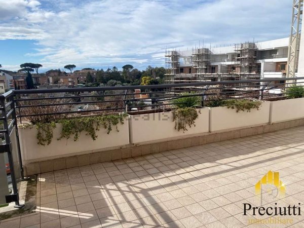 appartamento in vendita a Roma in zona Aurelio