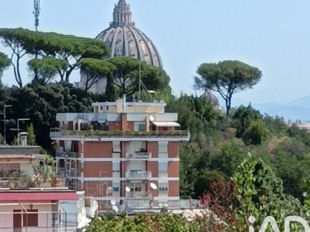 appartamento in vendita a Roma in zona Aurelio