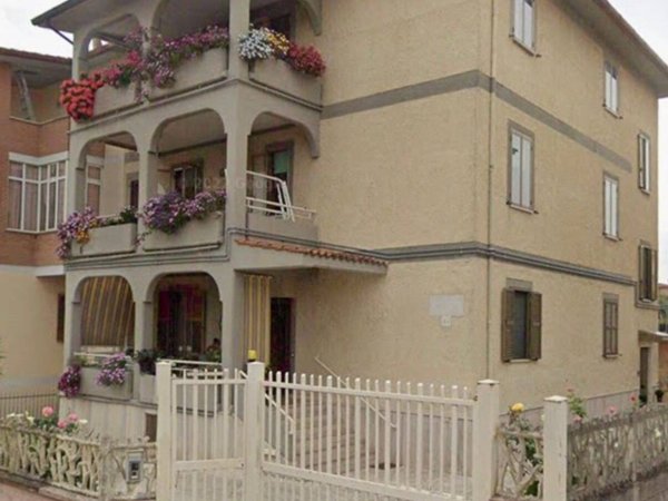 appartamento in vendita a Roma in zona Castelverde