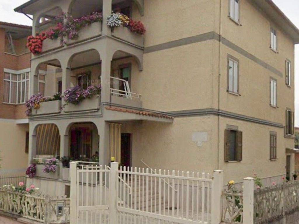 appartamento in vendita a Roma in zona Castelverde