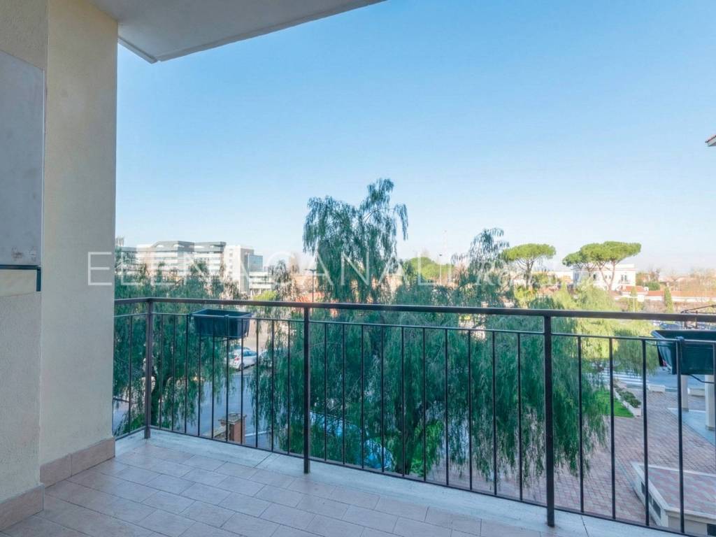 appartamento in vendita a Roma in zona Tor Vergata/Torrenova