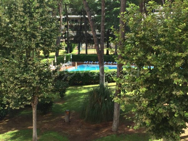 appartamento in vendita a Roma in zona EUR