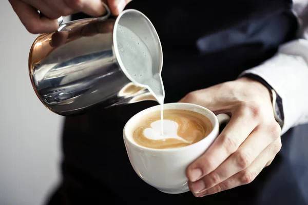 negozio in vendita a Roma in zona Ardeatino