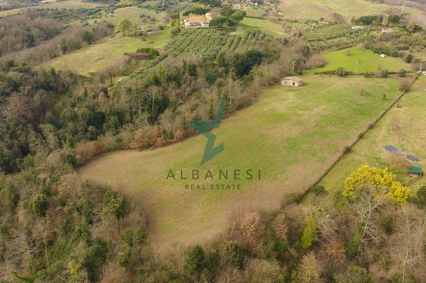 terreno agricolo in vendita a Roma in zona Cesano