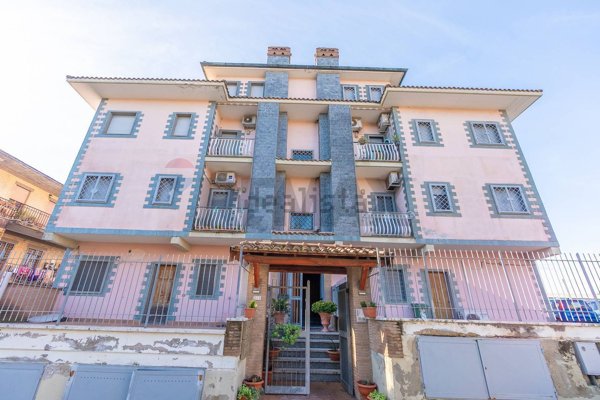appartamento in vendita a Roma in zona Ponte di Nona