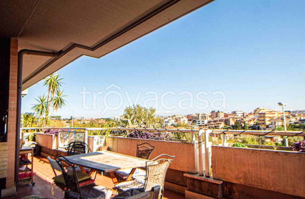 appartamento in vendita a Roma in zona Aurelio