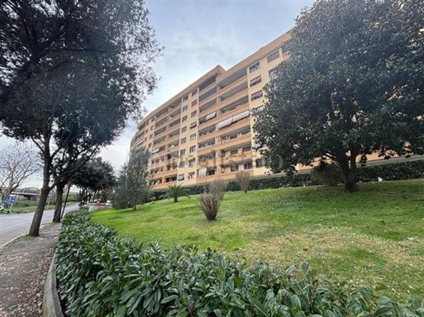 appartamento in vendita a Roma in zona Tor de' Cenci