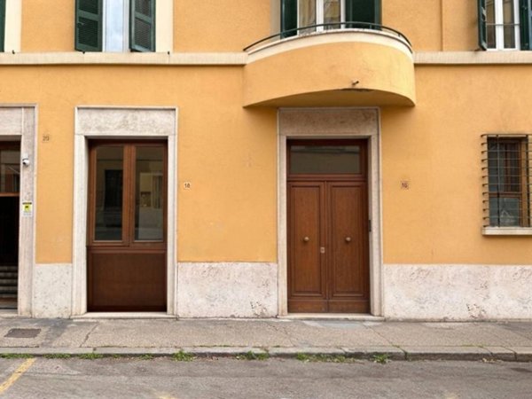 appartamento in vendita a Roma in zona Nomentano