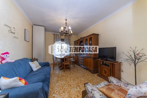 appartamento in vendita a Roma in zona Don Bosco